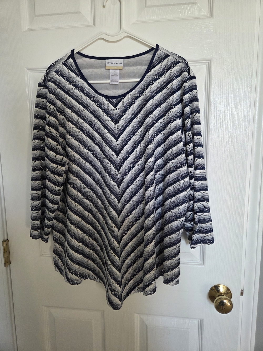 Alfred Dunner Navy & White Chevron V-Neck Tunic